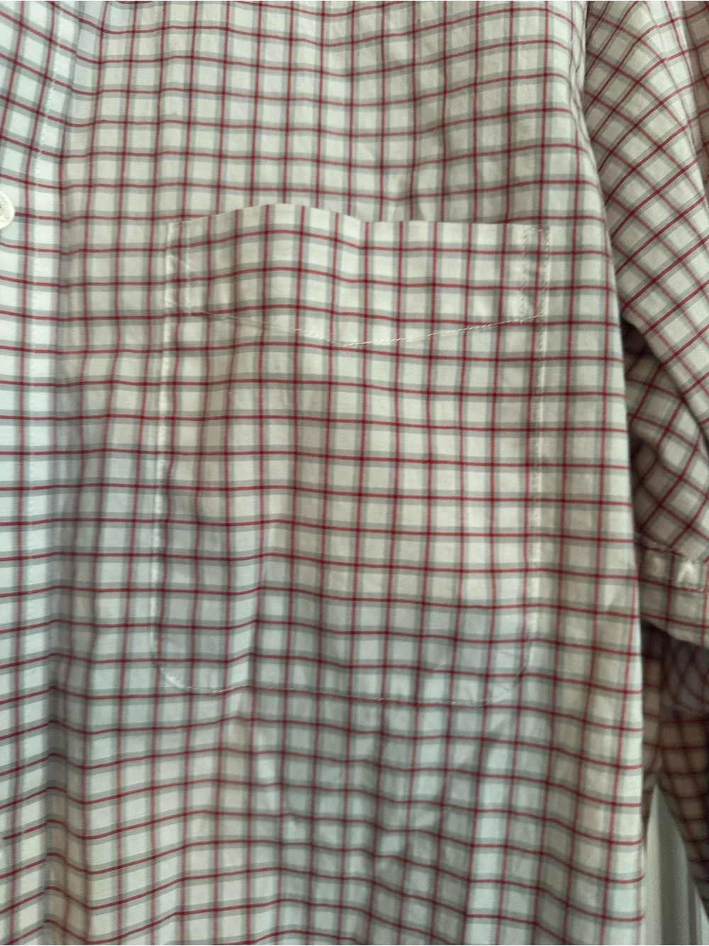 Men’s Large‎ Onward Reserve Classic Fit White, Red, and Gray Button Down Shirt
